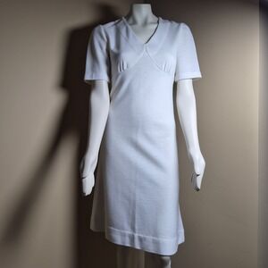 Vintage Handmade 1960s Style White Knit A-Line Dress V-Neck Mod Short Sleeve USA